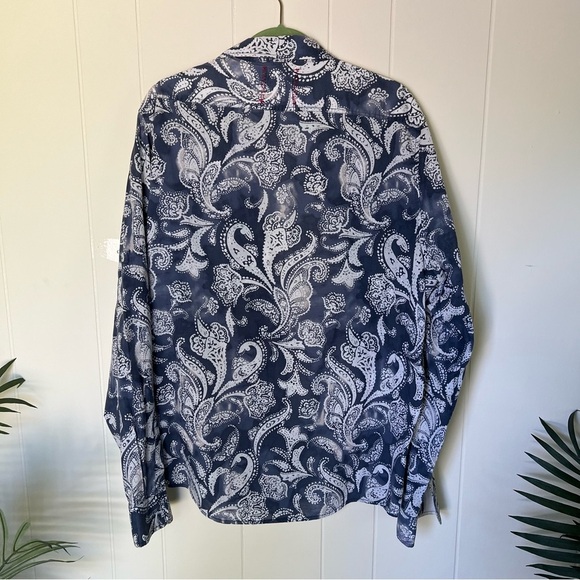 Vintage Red and Cream Paisley Design - Picture 6 of 6